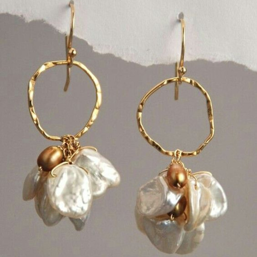 Vintage Pearl Dangling Flower Golden Earrings