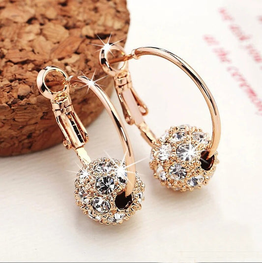 Elegant Golden Bright Sphere Earrings