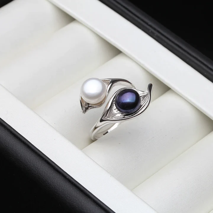 Vintage Pearl Blue Stone Ring