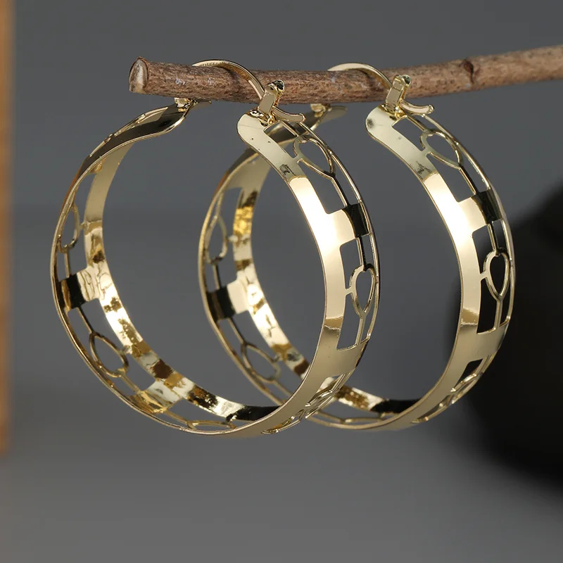 Vintage Golden Hoops Earrings