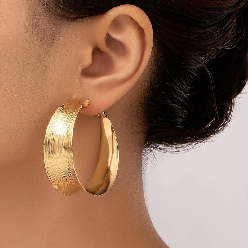 Vintage Golden Hollow Hoop Earrings