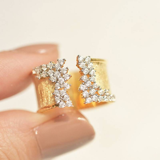 Vintage Zirconia & Gold Ring