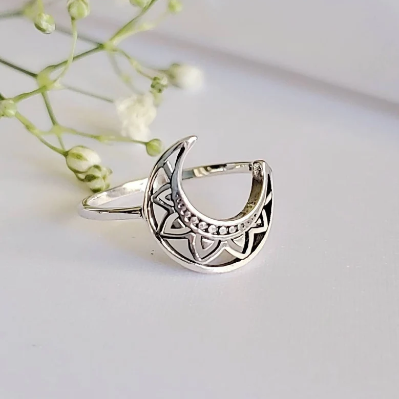 Vintage Moon Silver Ring