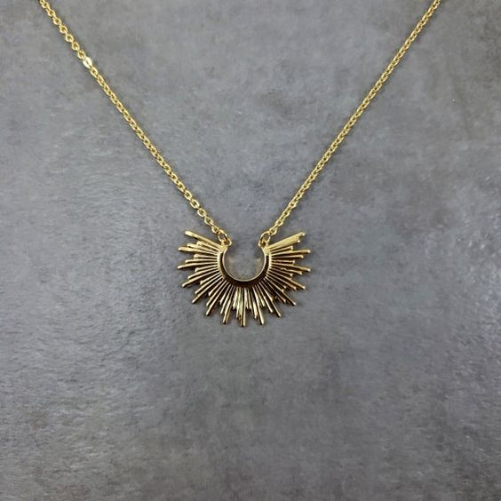 Vintage Emperor Golden Necklace