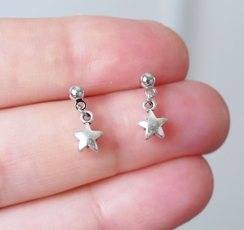 Vintage Silver Star Earrings